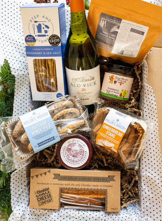 Top 5 Christmas Hampers for 2023 Under £50
