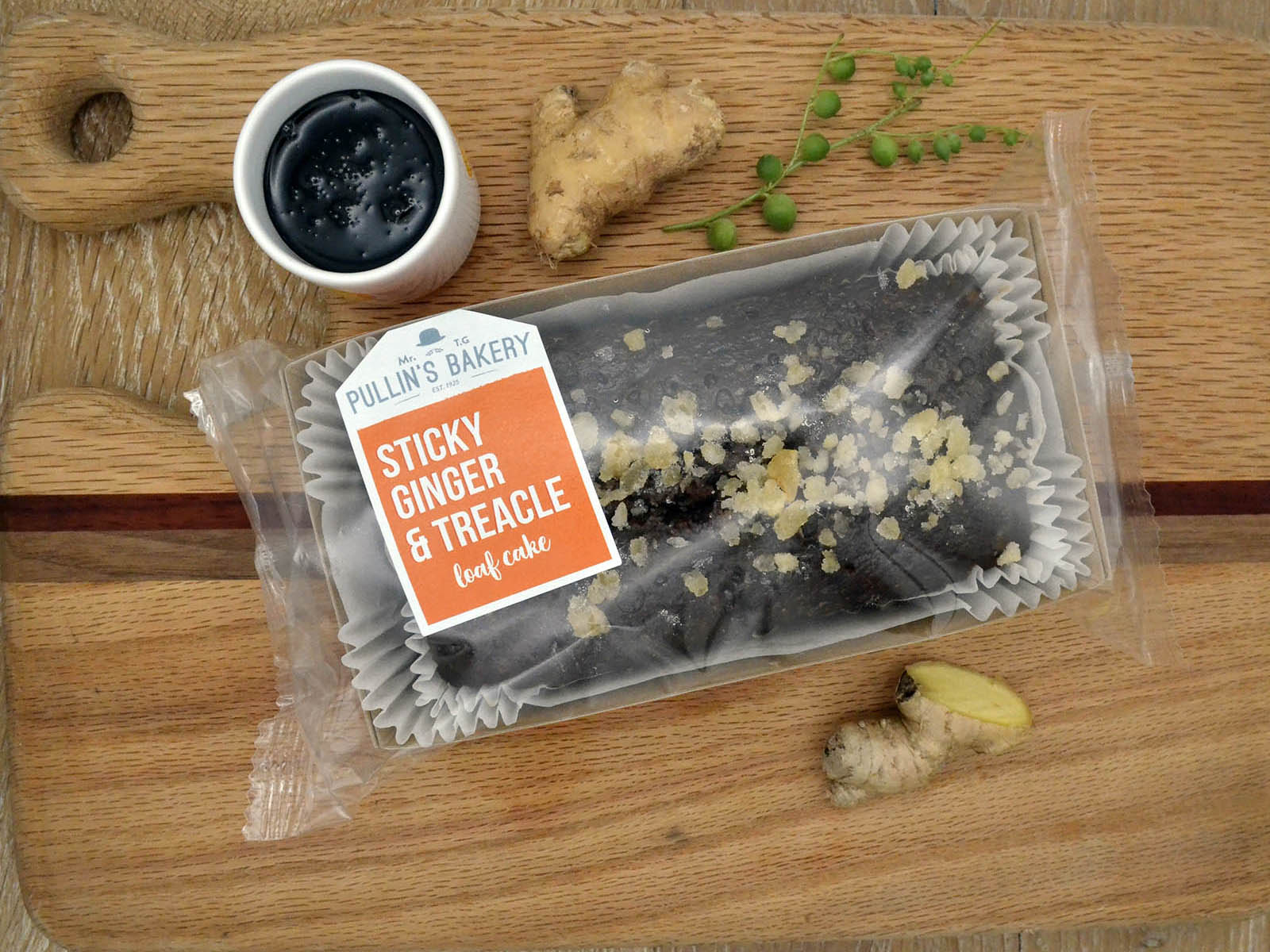 Pullin's Bakery Sticky Ginger and Treacle Loaf Cake 340g - Pullin's Bakery - Boxlocal