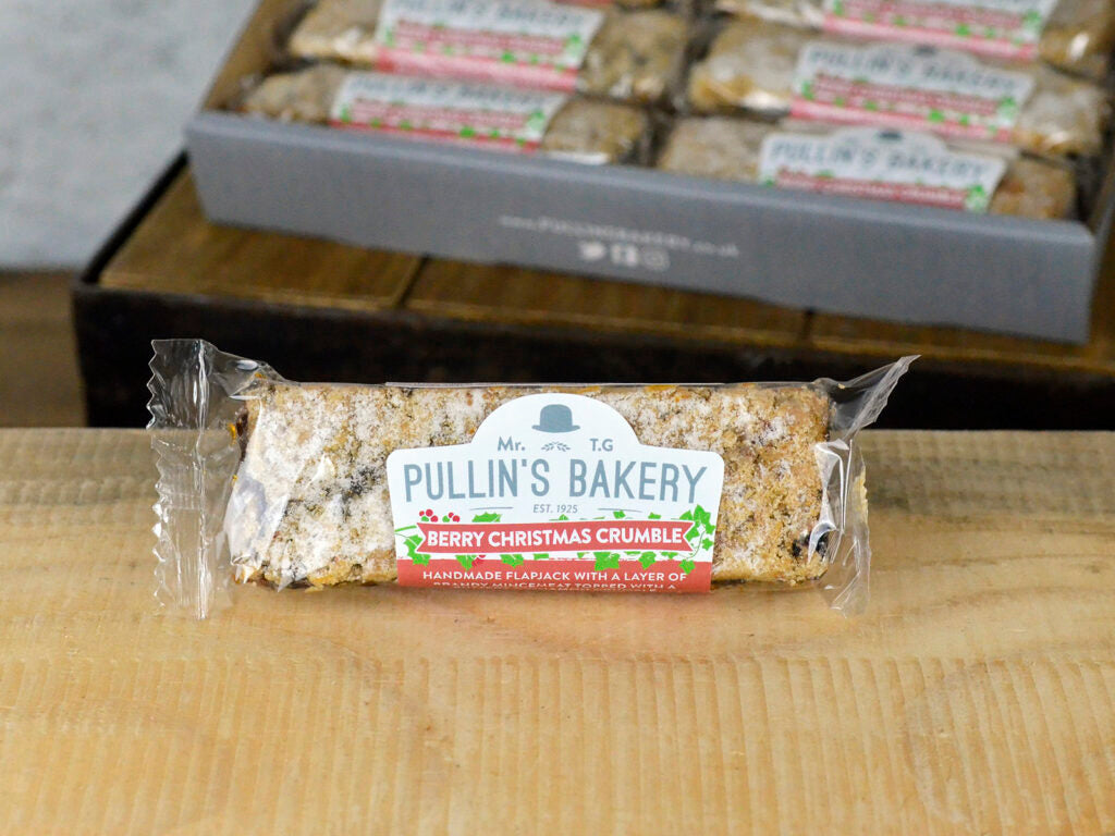Pullin's Bakery Berry Christmas Crumble