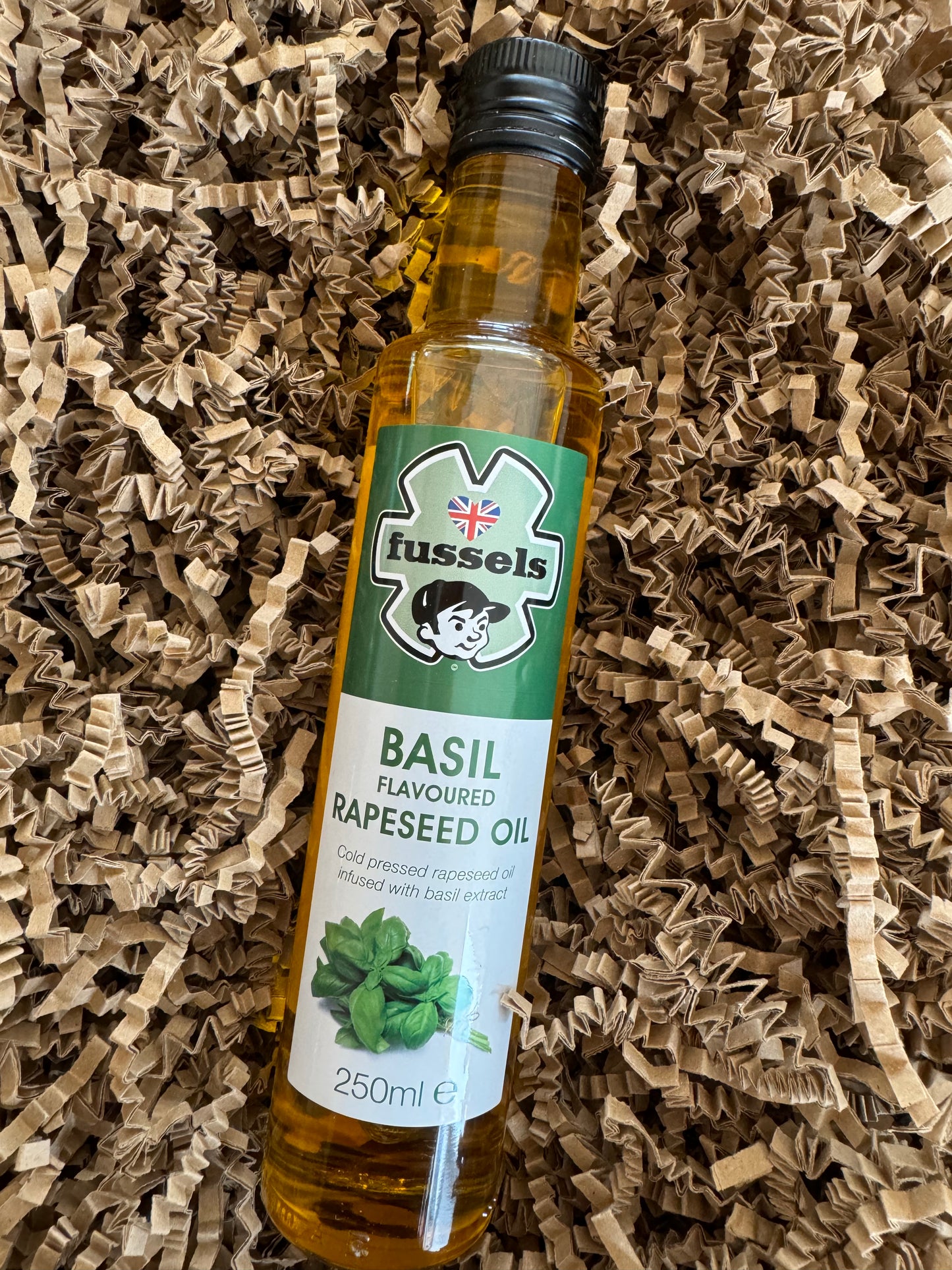 Fussels Basil Flavoured Rapeseed Oil 250ml - Fussels Fine Foods - Boxlocal