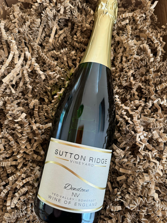 Sutton Ridge Vineyard Dewdown NV Sparkling white wine